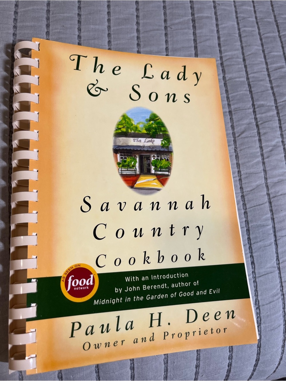 Savannah Country Cookbook - Yellow Cover